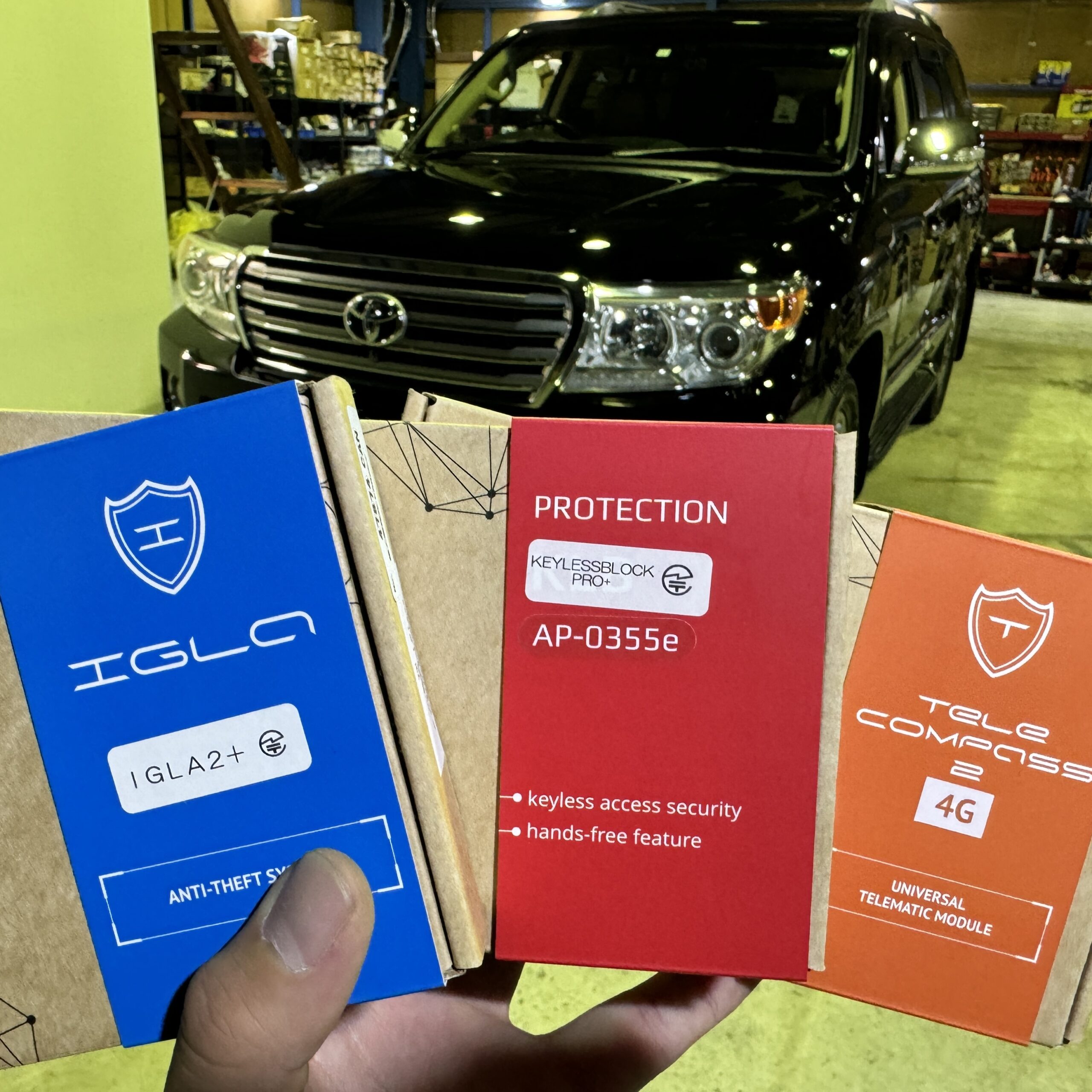 IGLA2+|KEYLESS BLOCK PRO+|COMPASS4G|取り付け|トヨタ/ランドクルーザー200