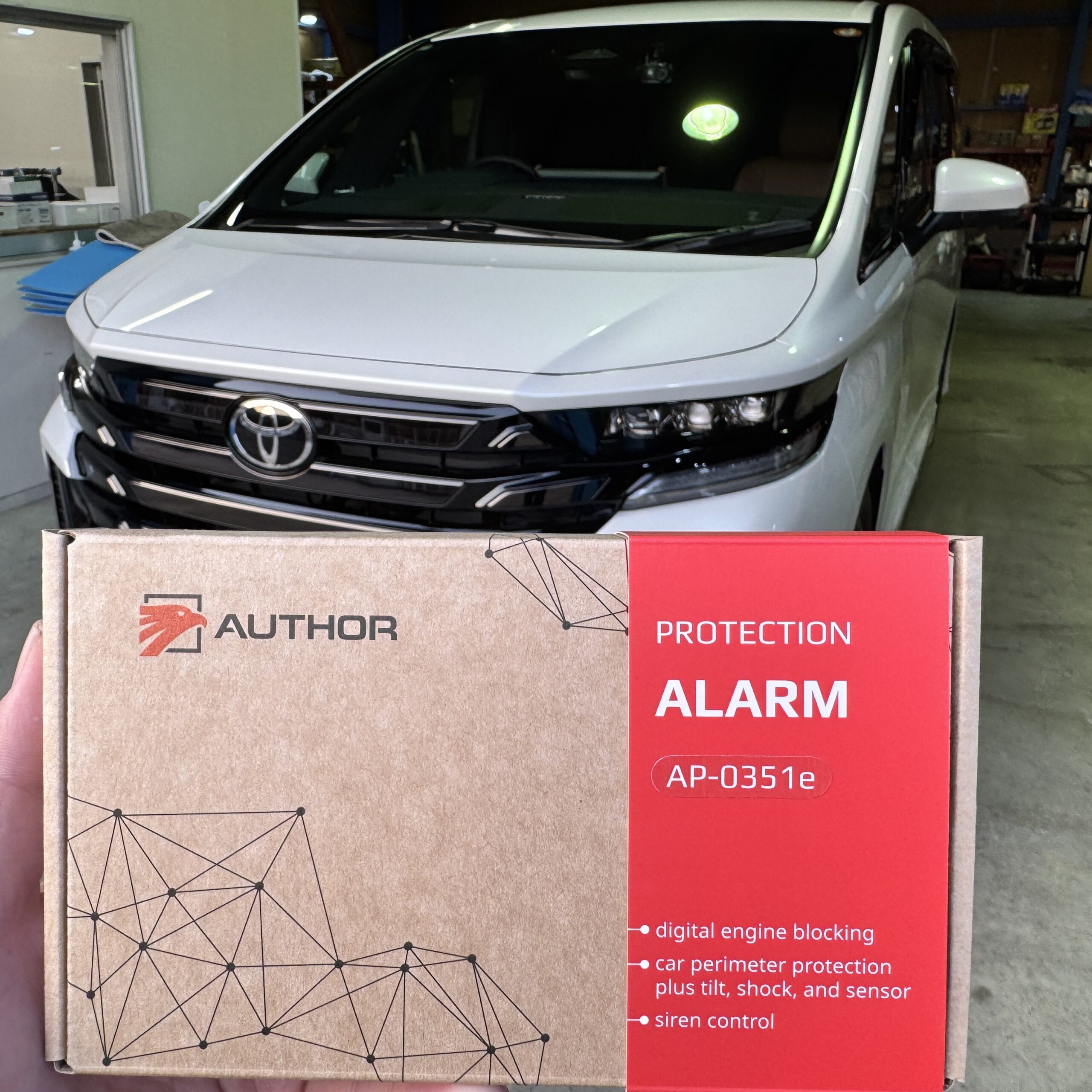 トヨタ/ヴェルファイア|「IGLA ALARM」|取り付け