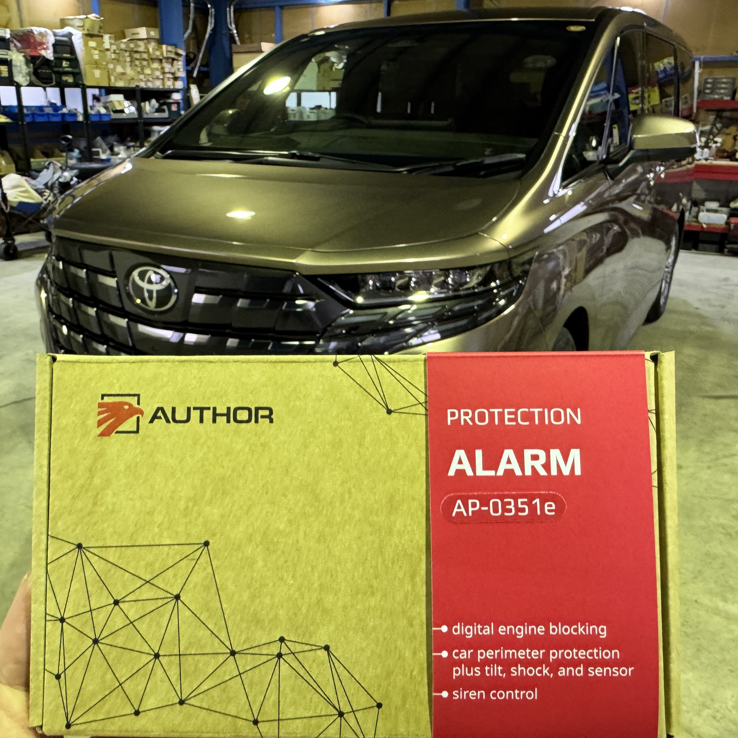 トヨタ/アルファード|「IGLA ALARM」|取り付け